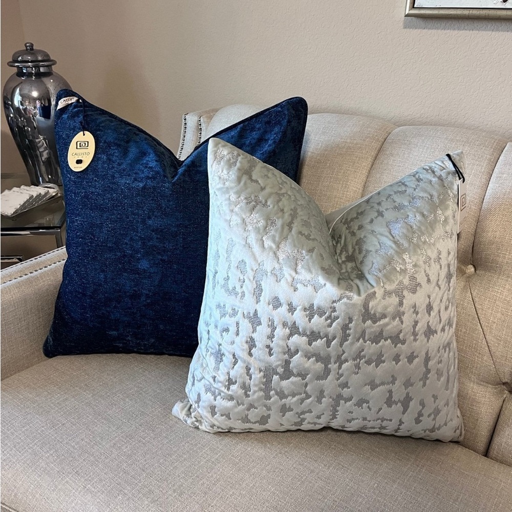 1-NWT CALLISTO HOME SILVER EMBROIDERED DECORATIVE PILLOWS (Read description) - Picture 3 of 12